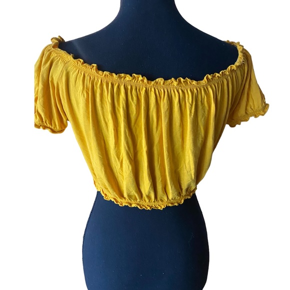 yellow ruched crop top - Picture 2 of 4